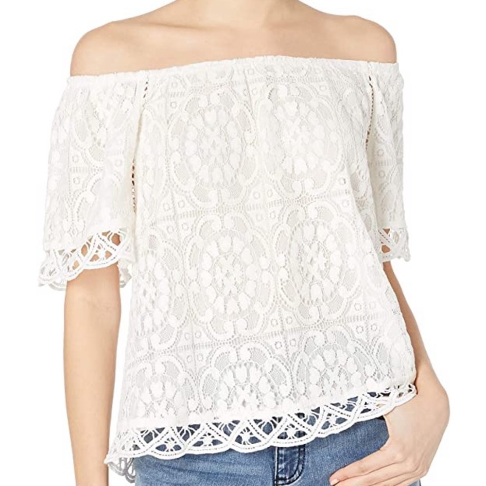 BB Dakota White Lace Top